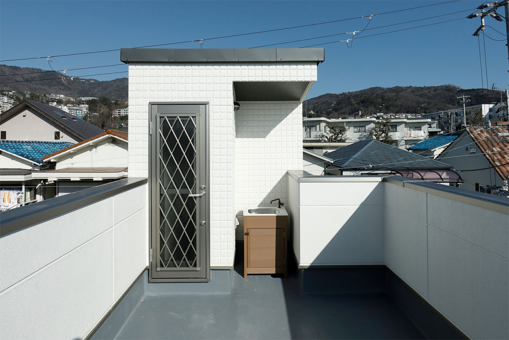 注文建築のような建売写真集 御影駅近のモダンクラシックな家