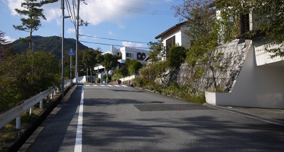関西の超高級住宅街を散策してきました。鷲林寺南町と剣谷町篇